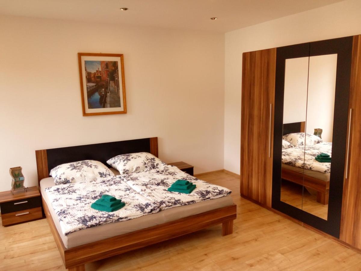 Albreit 1 Apartment *