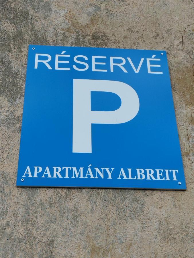 Albreit 1 Apartment